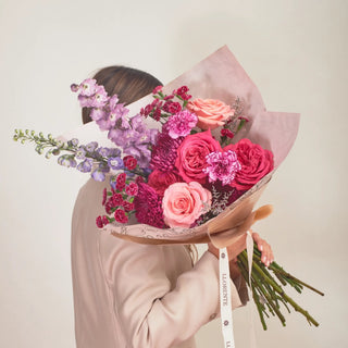 Bouquet Carmesí